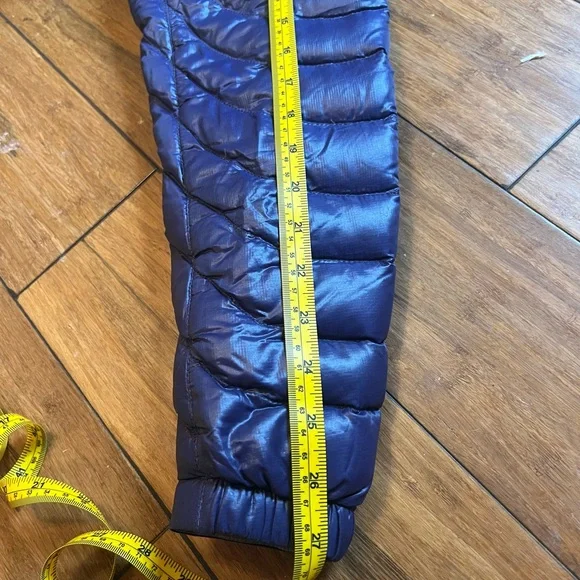 The North Face Purple Flight Series Jacket - Picture 5 of 10